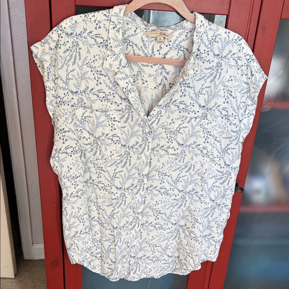 Jachs Girlfriend Leafy Blue and White Blouse XL
